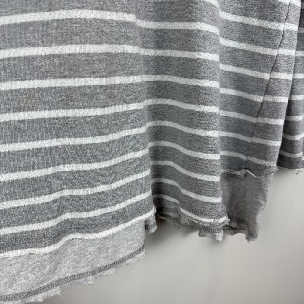 Soft Surroundings Sweatshirt Womens Medium‎ Gray White Striped Casual Everyday - Picture 3 of 7